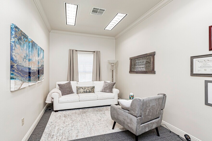 More Photos Of 4603 Bluebonnet Blvd, Baton Rouge Office For Sale