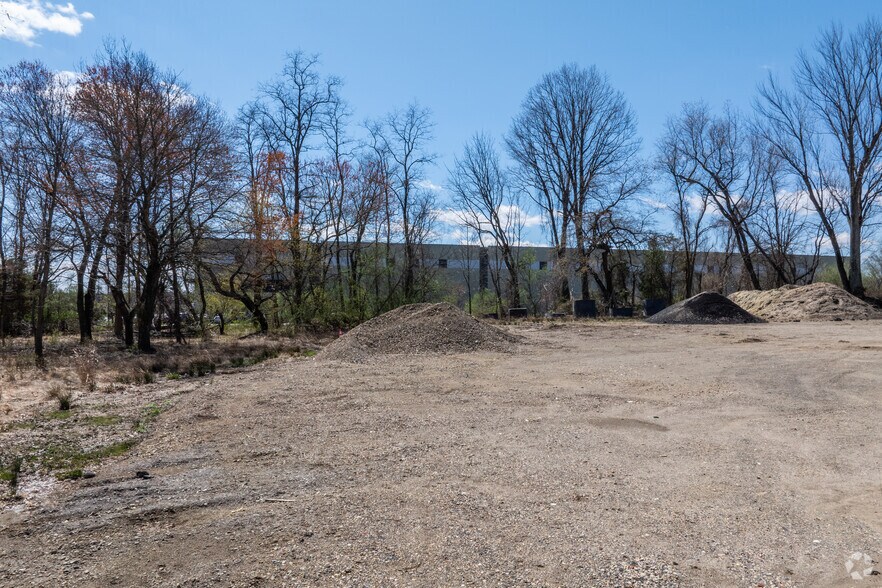 More Photos Of 470 Fairfield Rd, Freehold Land For Sale