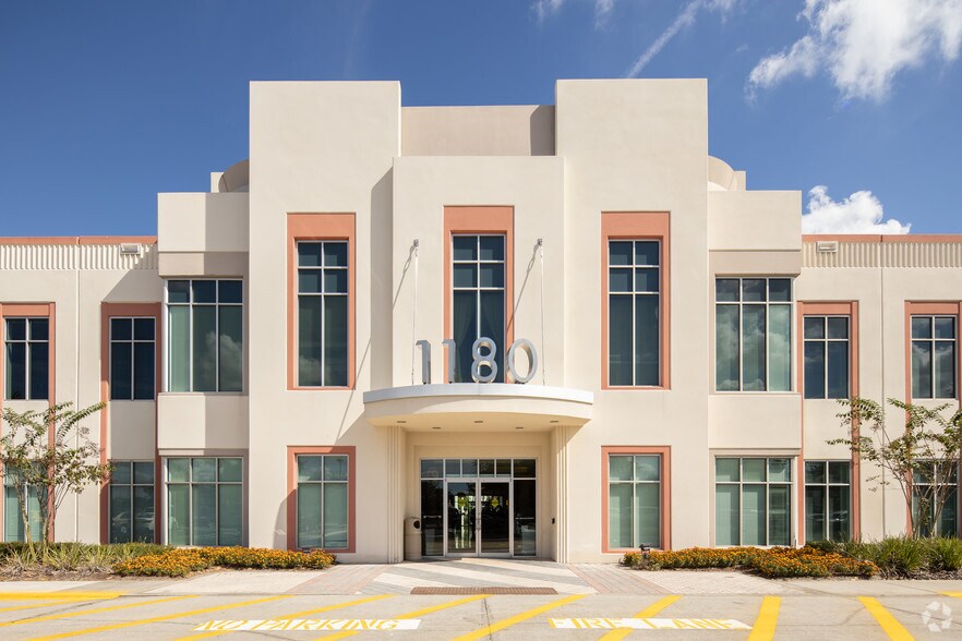 More Photos Of 1180 Celebration Blvd, Celebration Unknown For Lease