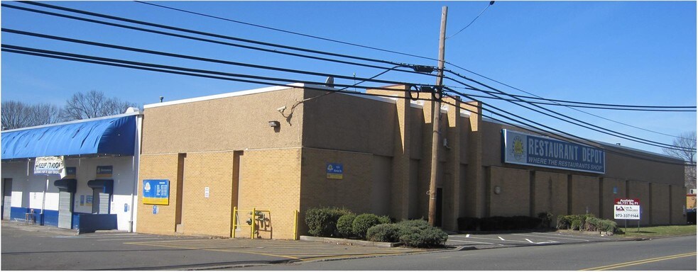 More Photos Of 121-141 Market St, Kenilworth Manufacturing For Lease