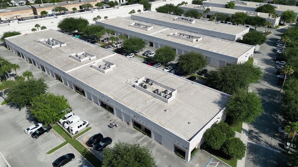 More Photos Of 3500 NW Boca Raton Blvd, Boca Raton Flex For Lease