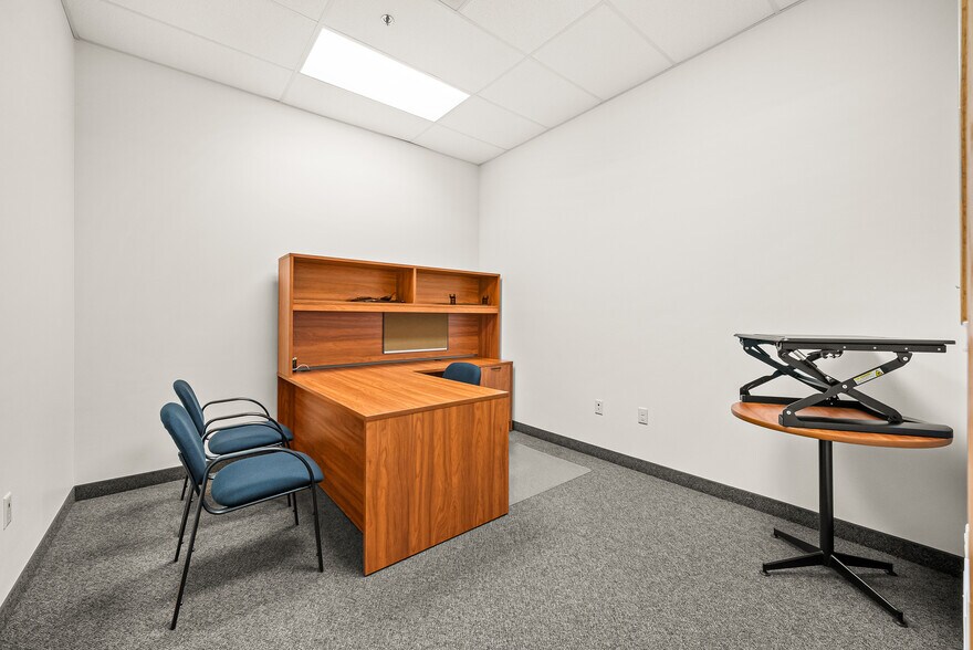 More Photos Of 2570 Gracie Dr, Baldwin Unknown For Lease