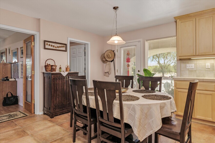 More Photos Of 5055 Rancho La Loma Linda Dr, Paso Robles Specialty For Sale