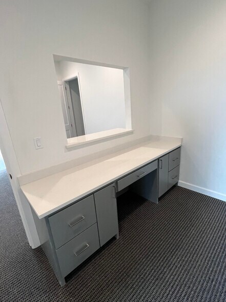 More Photos Of 7631 E 126th St S, Bixby Coworking Space