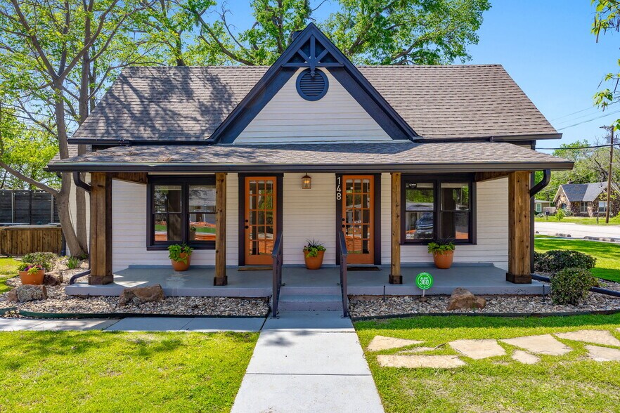 Primary Photo Of 148 Elm St, Keller Freestanding For Sale