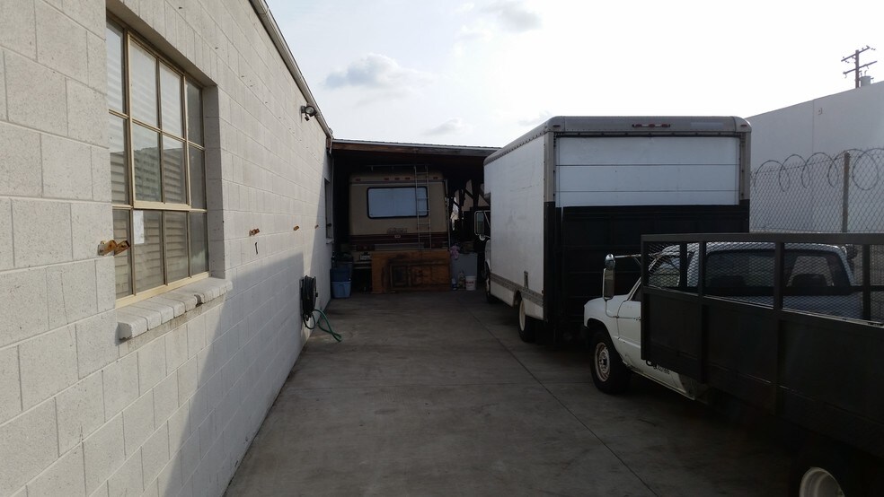 More Photos Of 1773 W Lincoln Ave, Anaheim Industrial For Sale