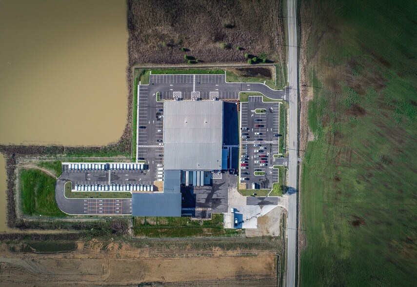 More Photos Of 3400 Moore Rd, Jonesboro Distribution For Sale