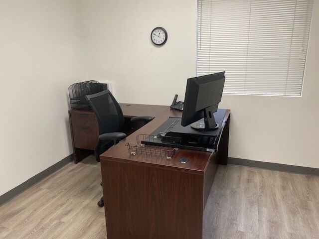 More Photos Of 13555 Automobile Blvd, Clearwater Medical For Lease