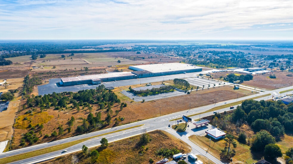 Primary Photo Of 6045 SE 83rd St, Ocala Distribution For Lease