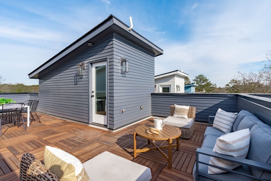 More Photos Of 620 Rocky Knob Ct, Raleigh Multifamily For Sale