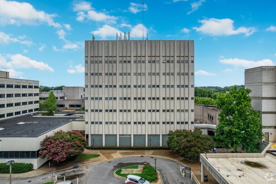 More Photos Of 801 Princeton Ave SW, Birmingham Unknown For Lease