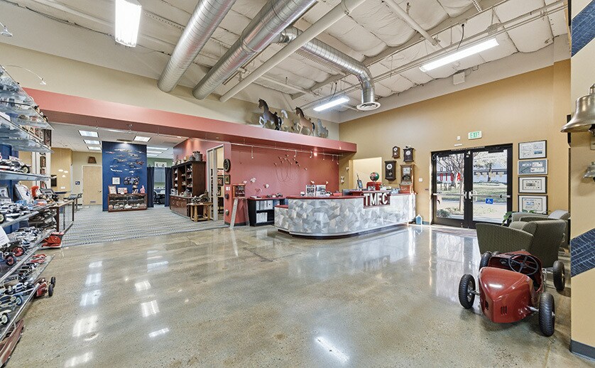 More Photos Of 521 Charcot Ave, San Jose Showroom For Sale