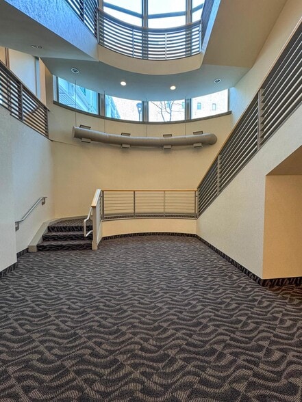 More Photos Of 14 2nd St SW, Rochester Medical For Lease