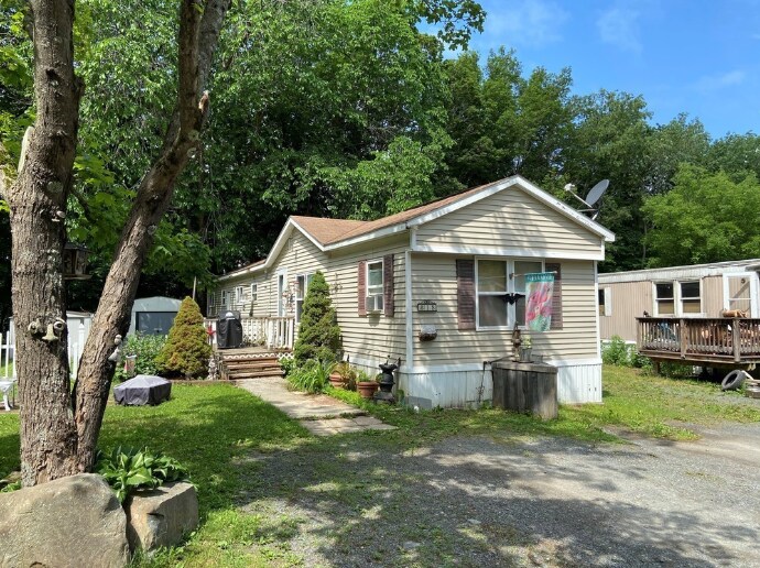 More Photos Of 158 Bellen Rd, Broadalbin Manufactured Housing Mobile Home Park For Sale