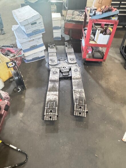 More Photos Of 11911 Veterans Memorial Hwy, Douglasville Auto Repair For Sale