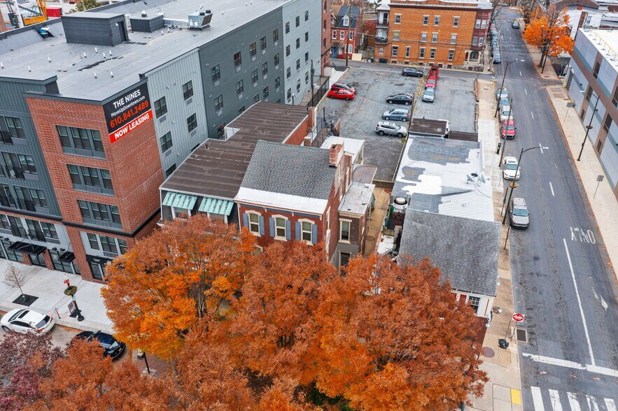 More Photos Of 962 W Hamilton St, Allentown Storefront Retail Residential For Lease