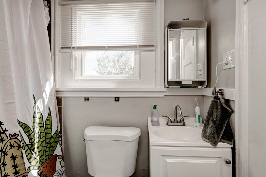 More Photos Of 2139-2151 Lafayette St, Denver Apartments For Sale