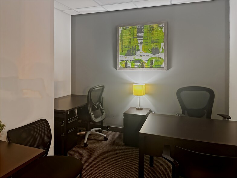 More Photos Of 100 Duffy Ave, Hicksville Coworking Space