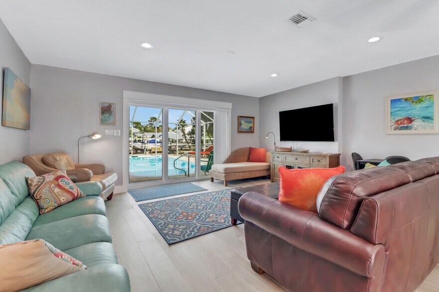 More Photos Of 4838 Esplanade St, Bonita Springs Multifamily For Sale