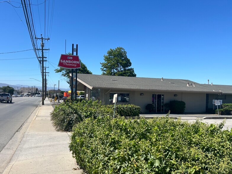 More Photos Of 323 N Sanborn Rd, Salinas Medical For Sale