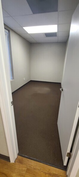 More Photos Of 6344 E Broadway Rd, Mesa Medical For Lease