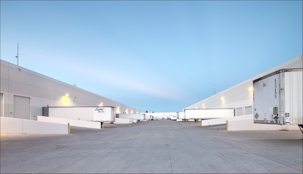 More Photos Of 1778 Carr Rd, Calexico Warehouse For Lease