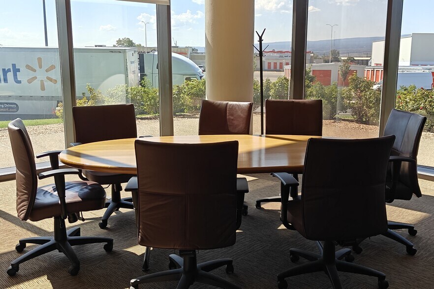 More Photos Of 2808 North Ave, Grand Junction Office For Sale