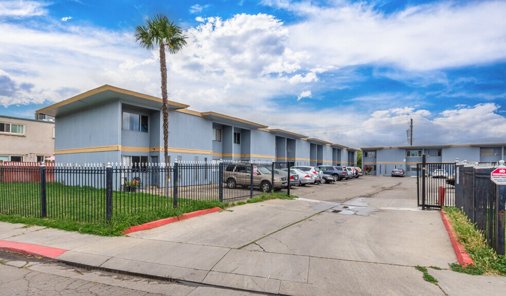 Primary Photo Of 4304 Manchester Ave, Stockton Apartments For Sale