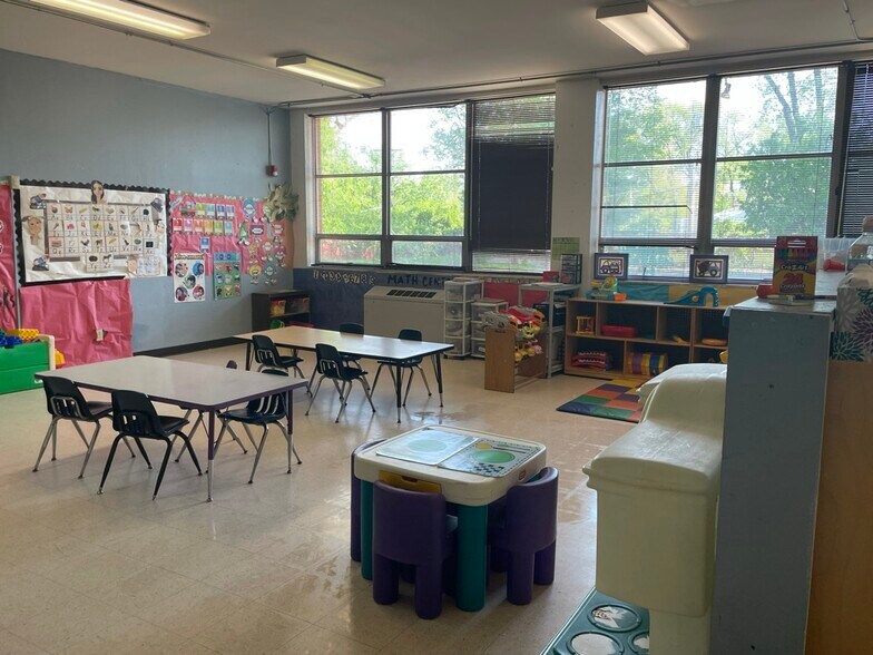 More Photos Of 7400 Olive Blvd, University City Specialty For Sale