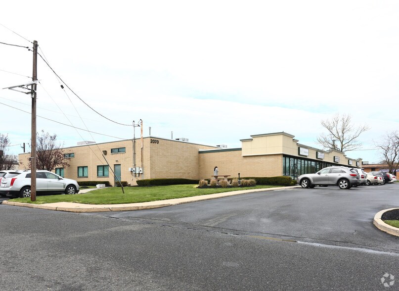 More Photos Of 2070 Springdale Rd, Cherry Hill Showroom For Sale