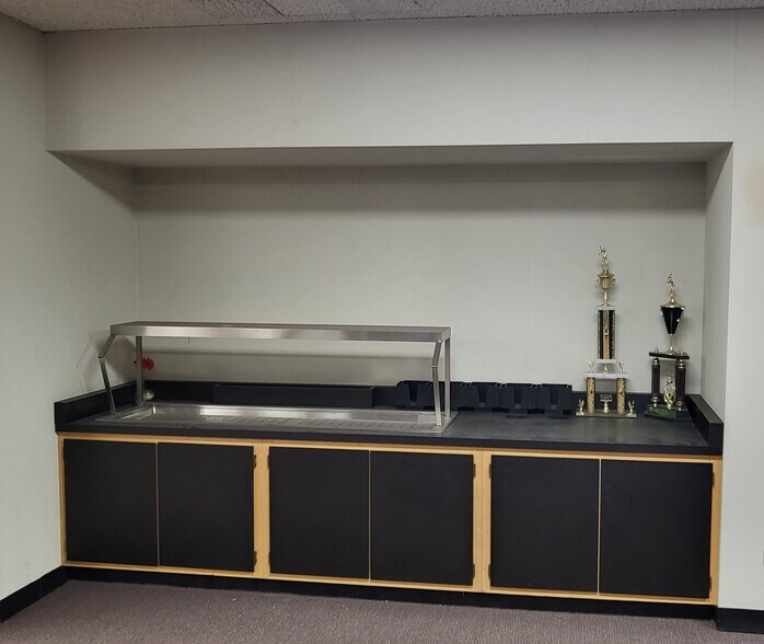 More Photos Of 200 W College Ave, Appleton Office For Sale