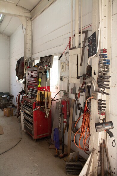 More Photos Of 5362 NY-41, Smithville Flats Industrial For Lease