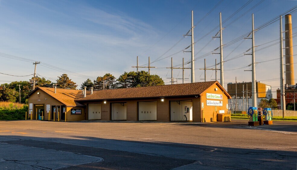 More Photos Of 145 George St, Oswego Carwash For Sale