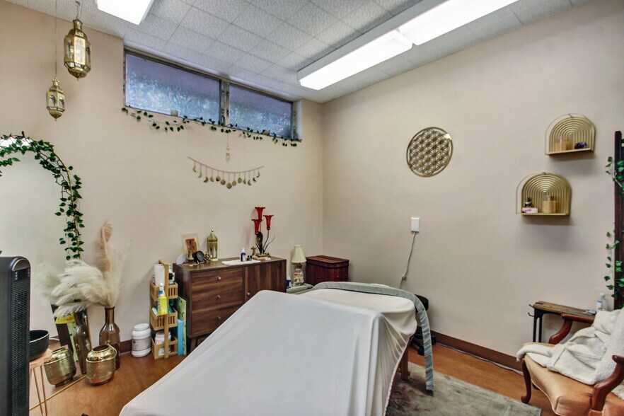 More Photos Of 1503 Oak St, Jacksonville Medical For Sale