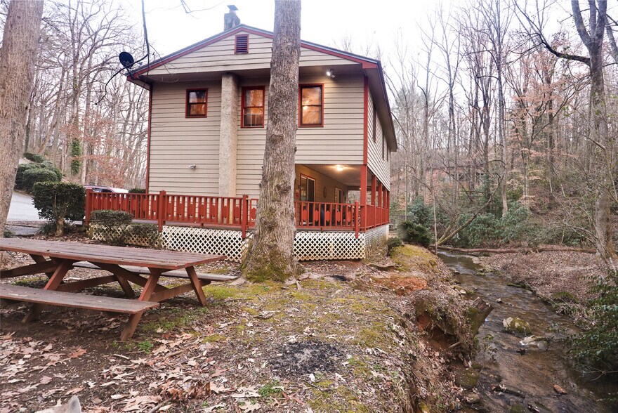 More Photos Of 43 Europe Ln, Clayton Apartments For Sale