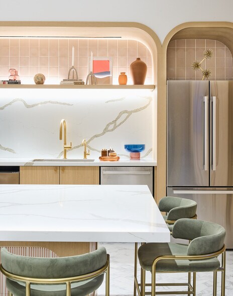 More Photos Of 745 Fifth Ave, New York Office For Lease