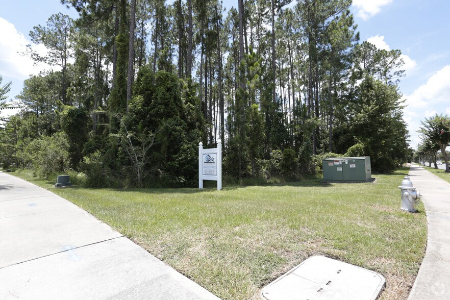 Primary Photo Of Town Center Blvd, Fleming Island Land For Lease