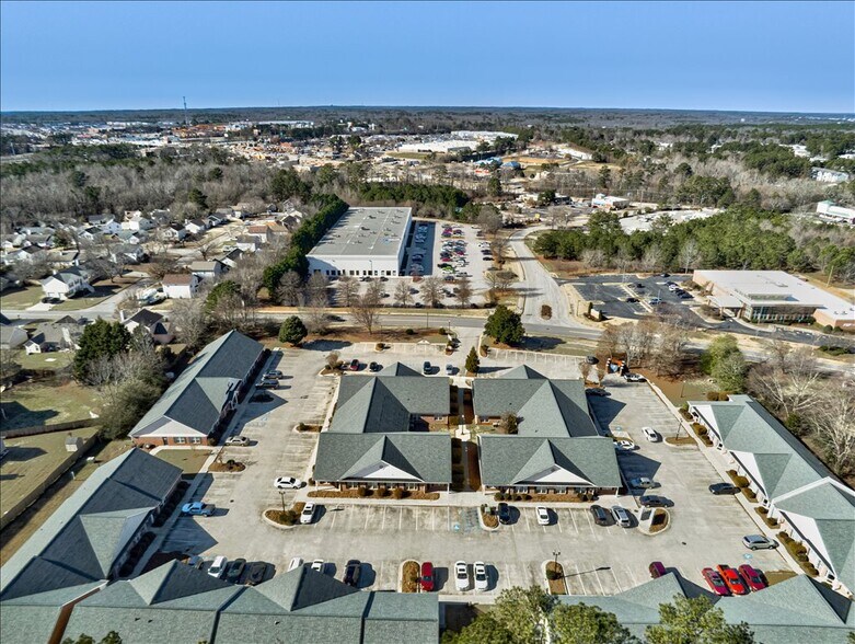 More Photos Of 801-814 Pavilion Ct, McDonough Office For Lease