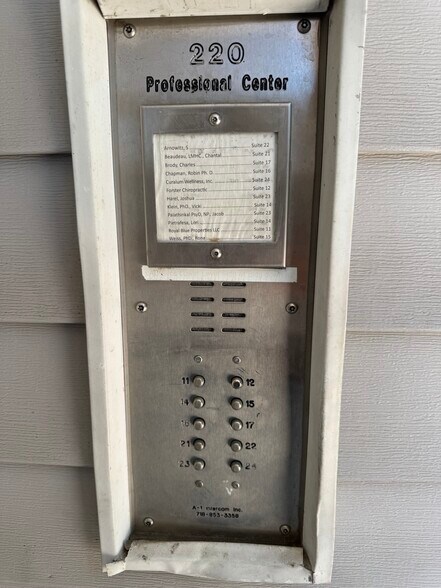 More Photos Of , Roslyn Heights Office For Sale