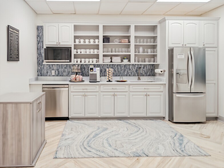 More Photos Of 14101 Panama City Beach Pky, Panama City Beach Coworking Space