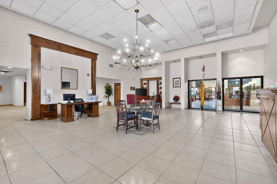 More Photos Of 1501 E Santa Fe Ave, Grants Hotel For Sale