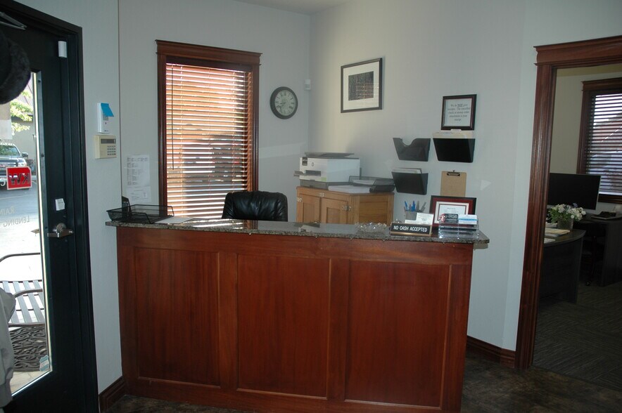 More Photos Of 5987 W State St, Boise Office For Lease