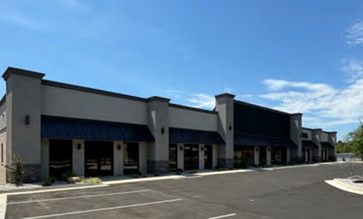 More Photos Of 8004 Timberlake Rd, Lynchburg General Retail For Sale