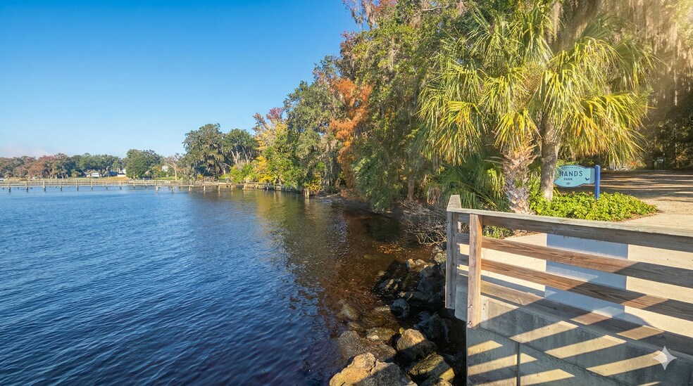 More Photos Of 4881 State Road 13 N, Saint Johns Bar For Sale