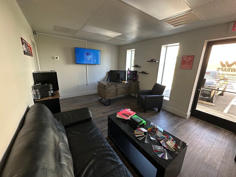 More Photos Of 4824 Unionville Indian Trail Rd, Indian Trail Flex For Lease