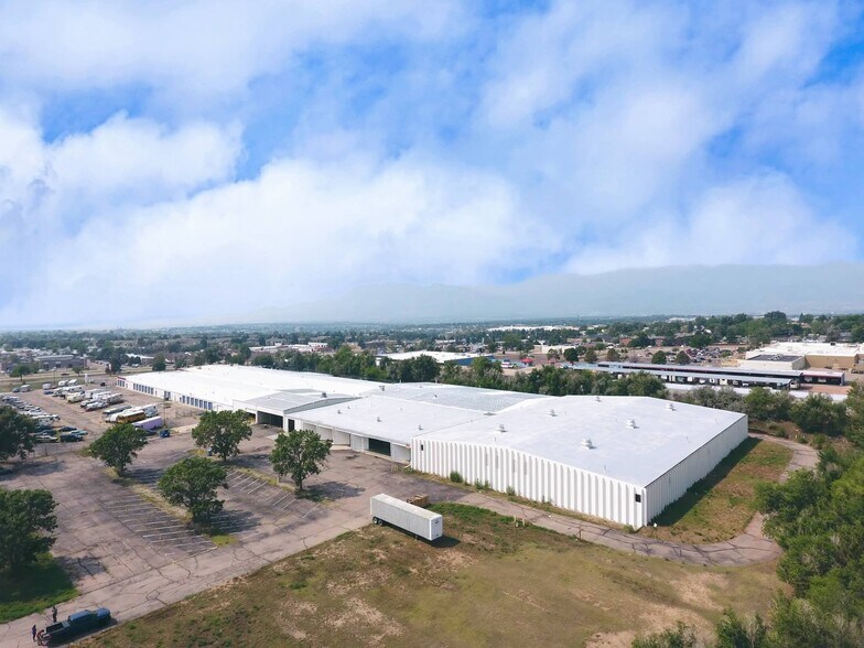 More Photos Of 4510 Edison Ave, Colorado Springs Self Storage For Lease