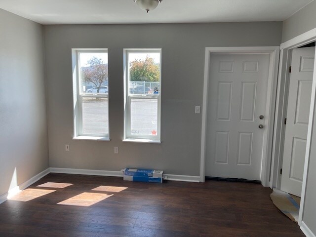 More Photos Of 1170 Anderson Pl SE, Albany Light Distribution For Lease
