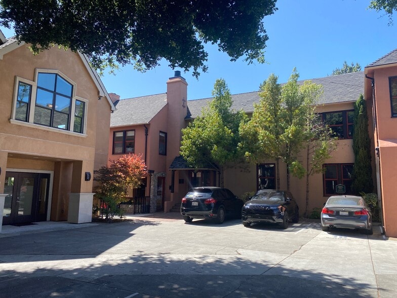 More Photos Of 15 N Ellsworth Ave, San Mateo Unknown For Lease