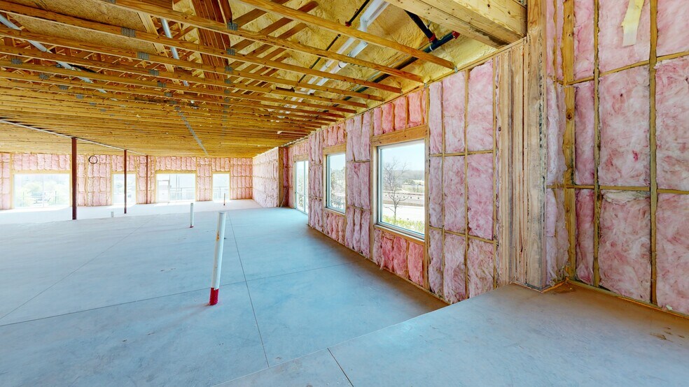 More Photos Of 250 Gerault Rd, Flower Mound Medical For Sale