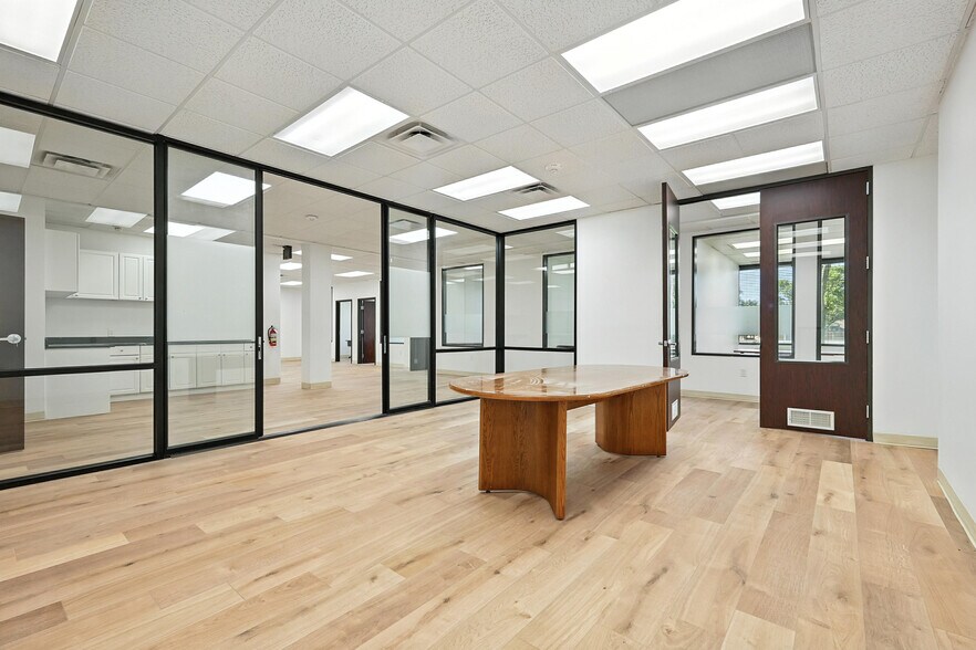 More Photos Of 1100 W Campbell Rd, Richardson Office For Lease